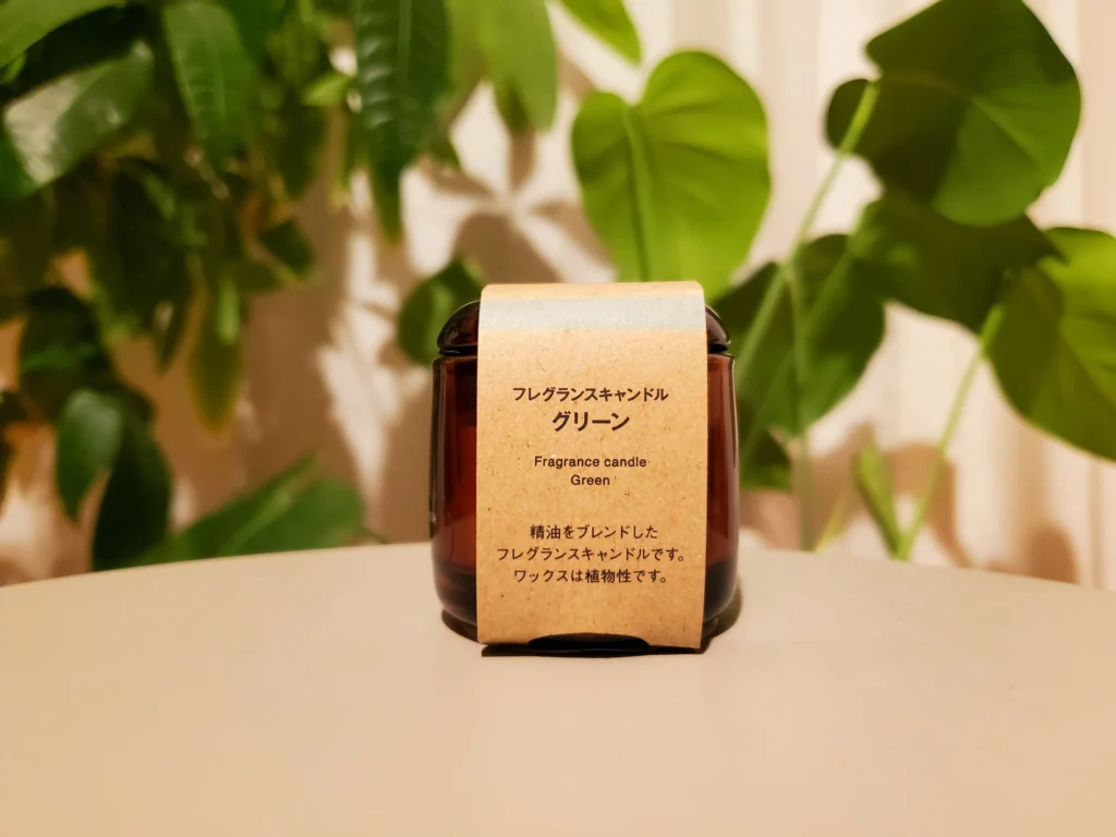 無印良品のSサイズのグリーンの香りのキャンドルを実際に購入しました
